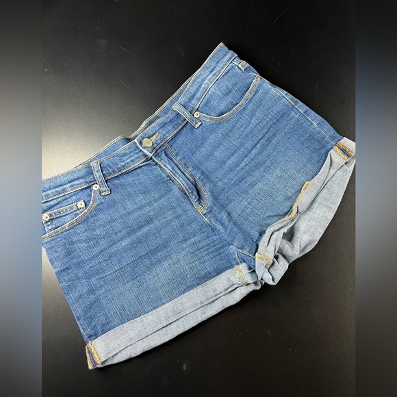 Banana Republic Pants - Banana Republic MidBlueDenim Jean Shorts Womens Size 29 (8) EUC